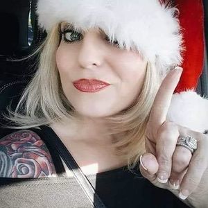 Meet your Posher, Ambra